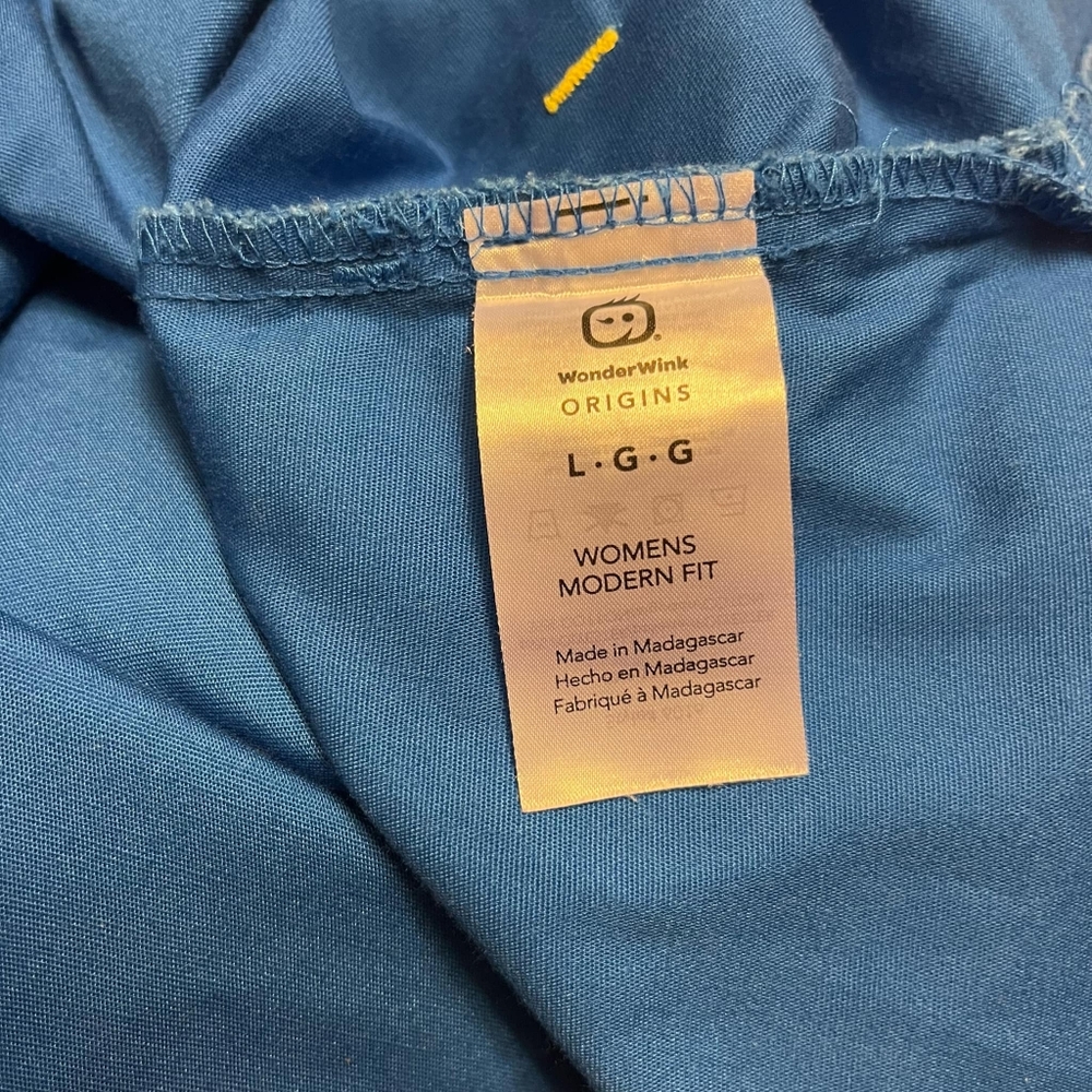 Wink Origins Women's The Bravo V-Neck Top #6016 in Royal Blue - Picture 10 of 12